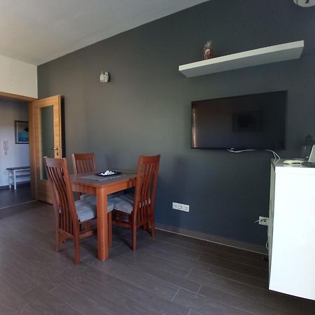 Villa Luce Apartment House Karlobag Buitenkant foto