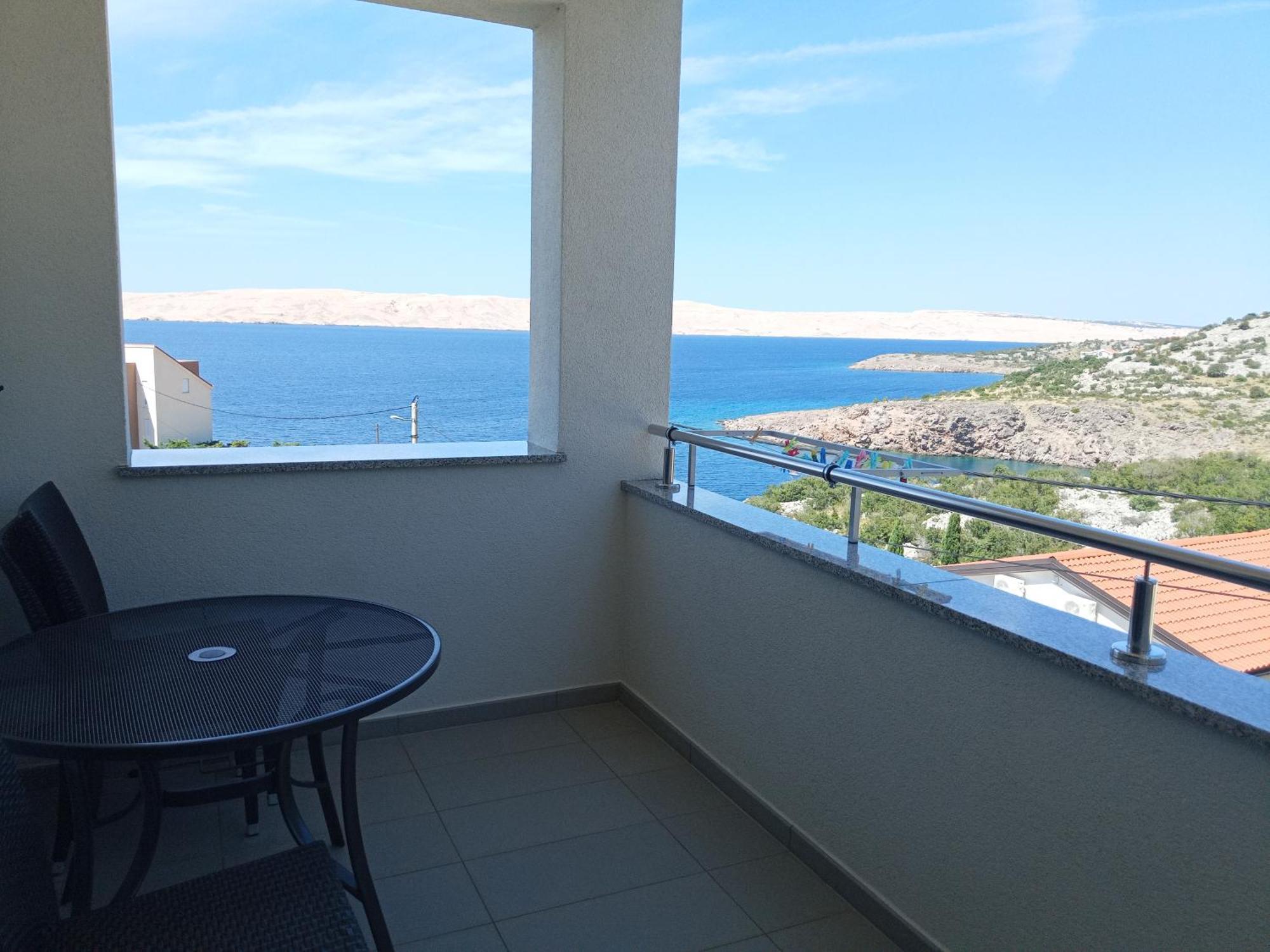 Villa Luce Apartment House Karlobag Buitenkant foto