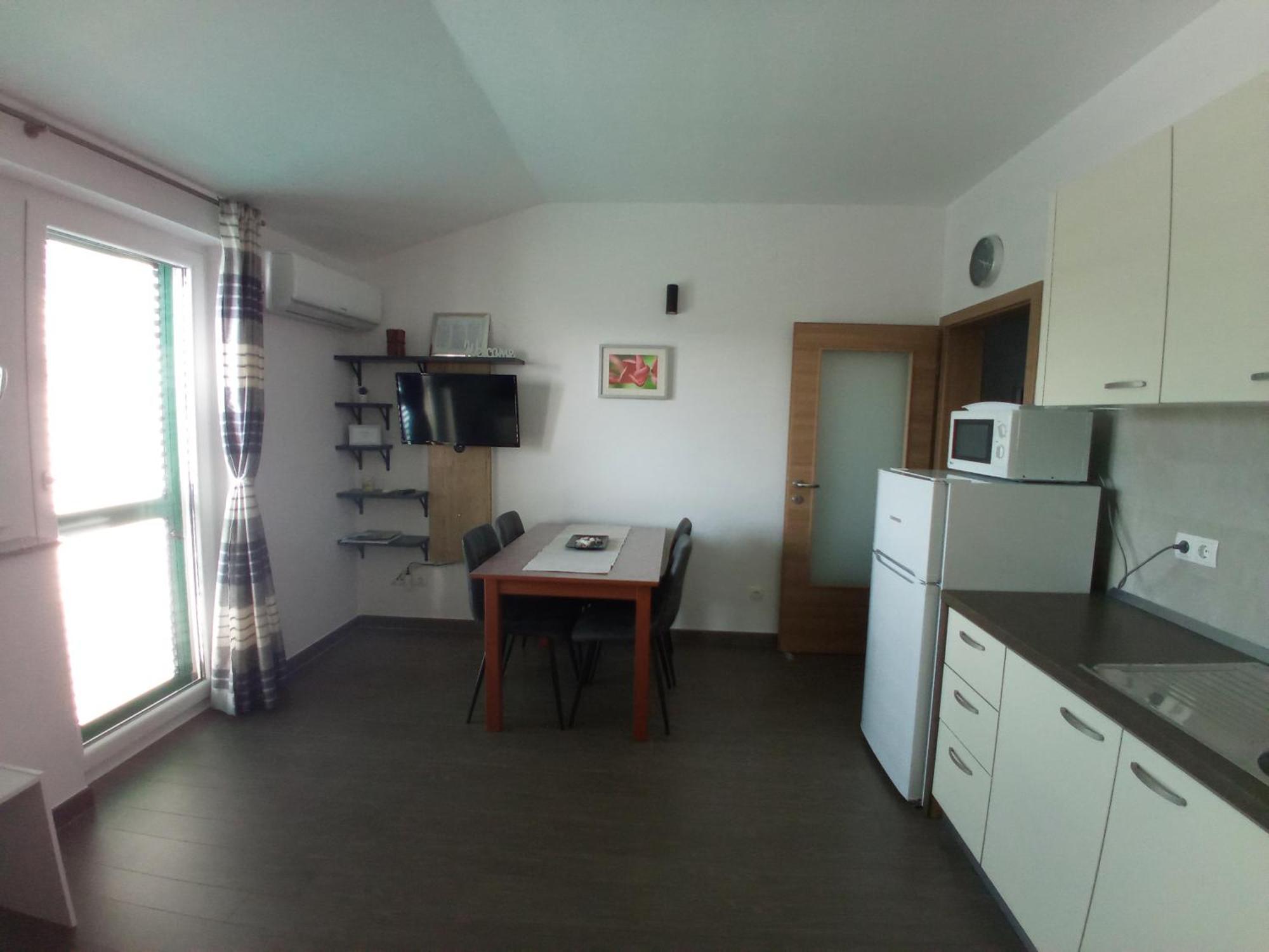 Villa Luce Apartment House Karlobag Buitenkant foto