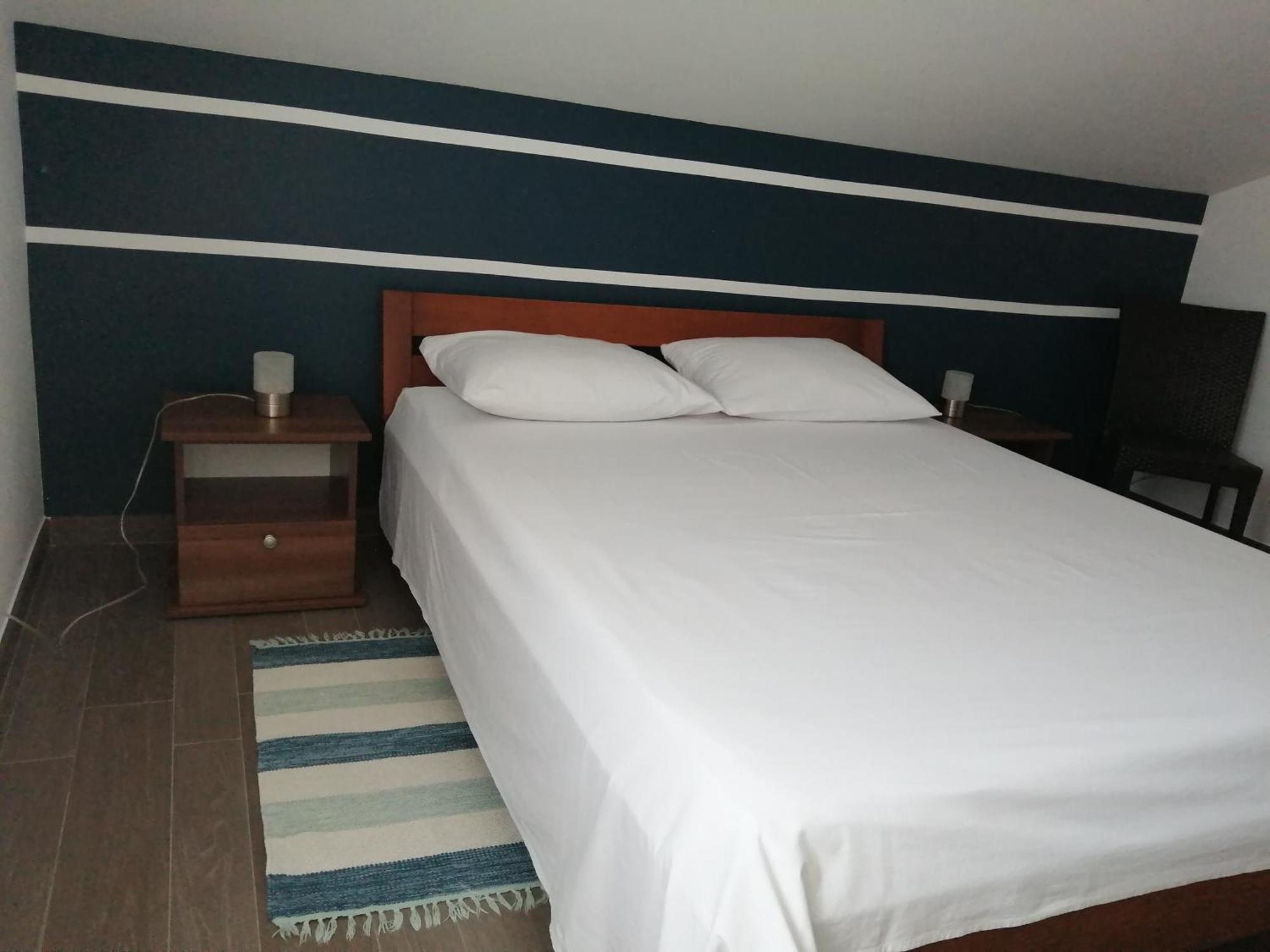 Villa Luce Apartment House Karlobag Buitenkant foto