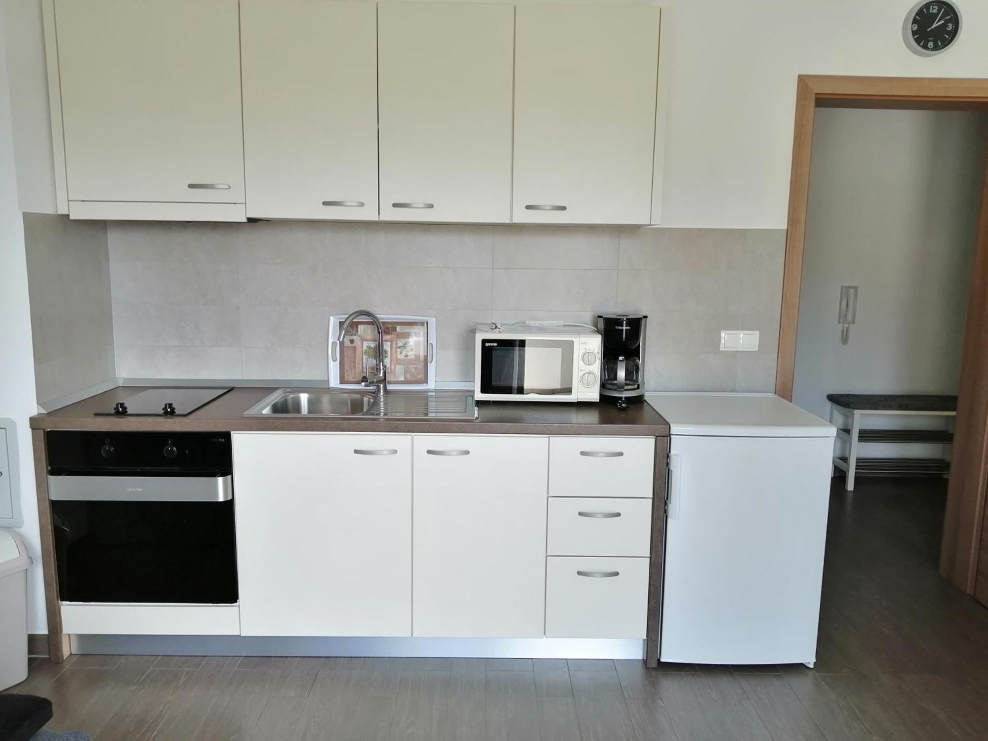Villa Luce Apartment House Karlobag Buitenkant foto