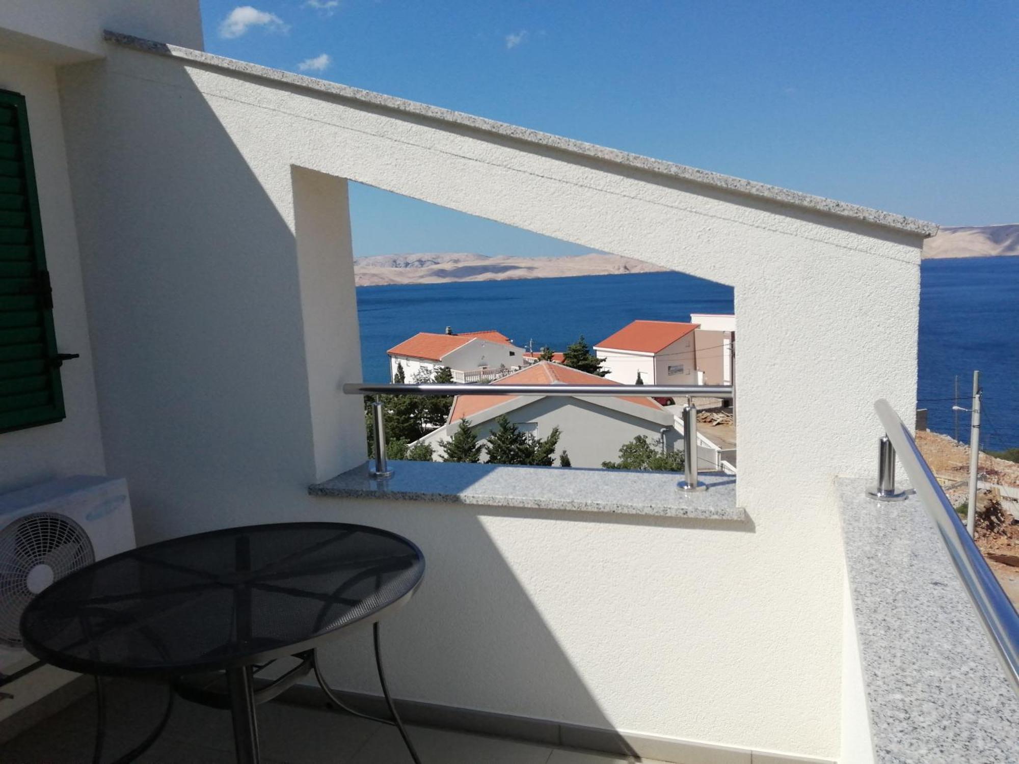 Villa Luce Apartment House Karlobag Buitenkant foto