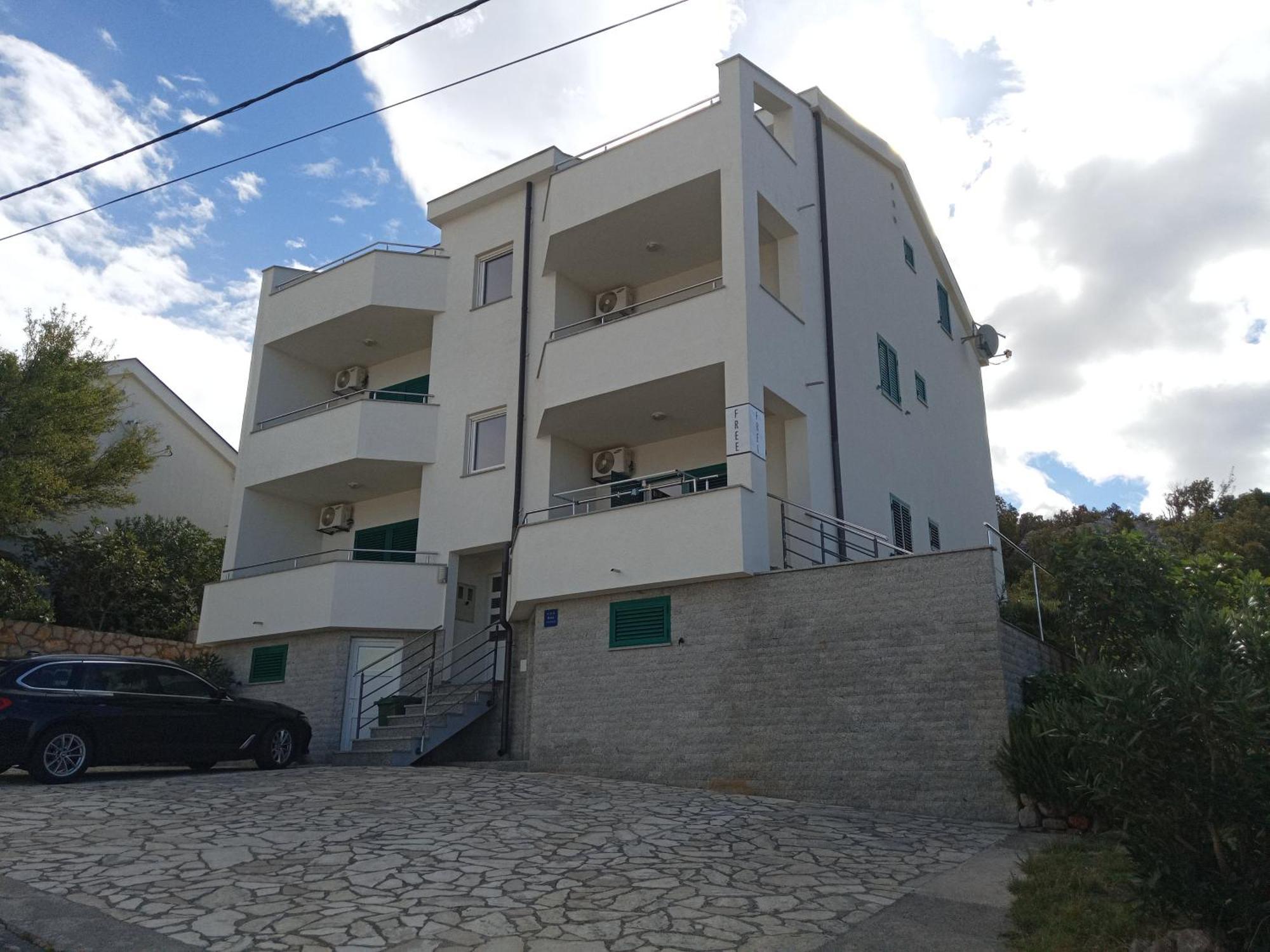 Villa Luce Apartment House Karlobag Buitenkant foto